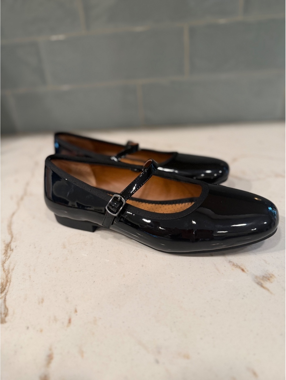 White Mountain Women's Boch Black Patent Leather Mary Jane Flats Sz.7.5 NWOT